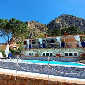 https://villa-flavia-eco-bb-camera-baroque-50-metri-dal-mare.sicilyhotelsitaly.net